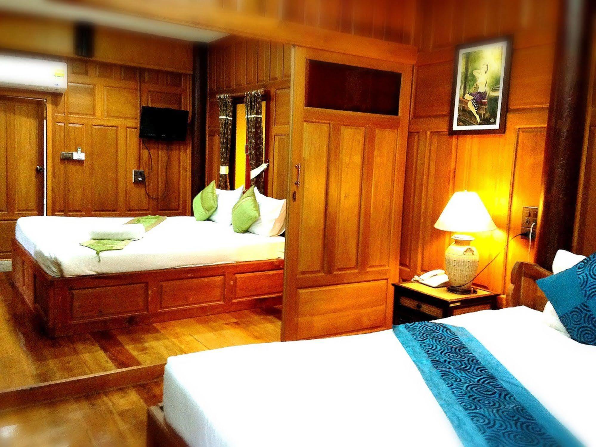 Jaroenrat Resort Samut Songkhram Exteriér fotografie